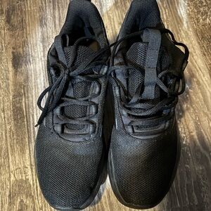 Adidas women’s running shoes